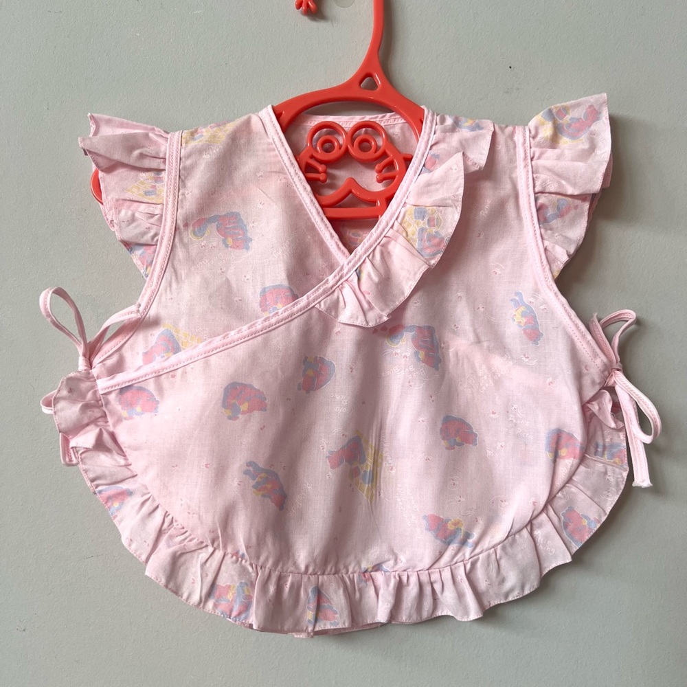Rare Watercolor Winnie the Pooh Bear Ruffle Tie Side Baby Top 12-18m